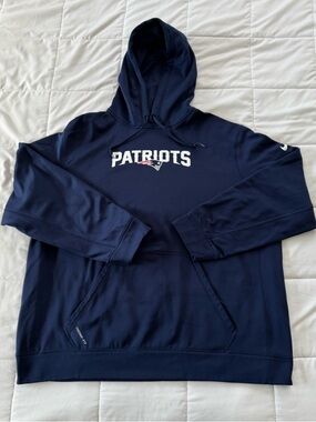 Nike Therma-Fit New England Patriots Hoodie Size XXL